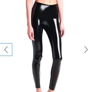 Commando Vinyl leggings